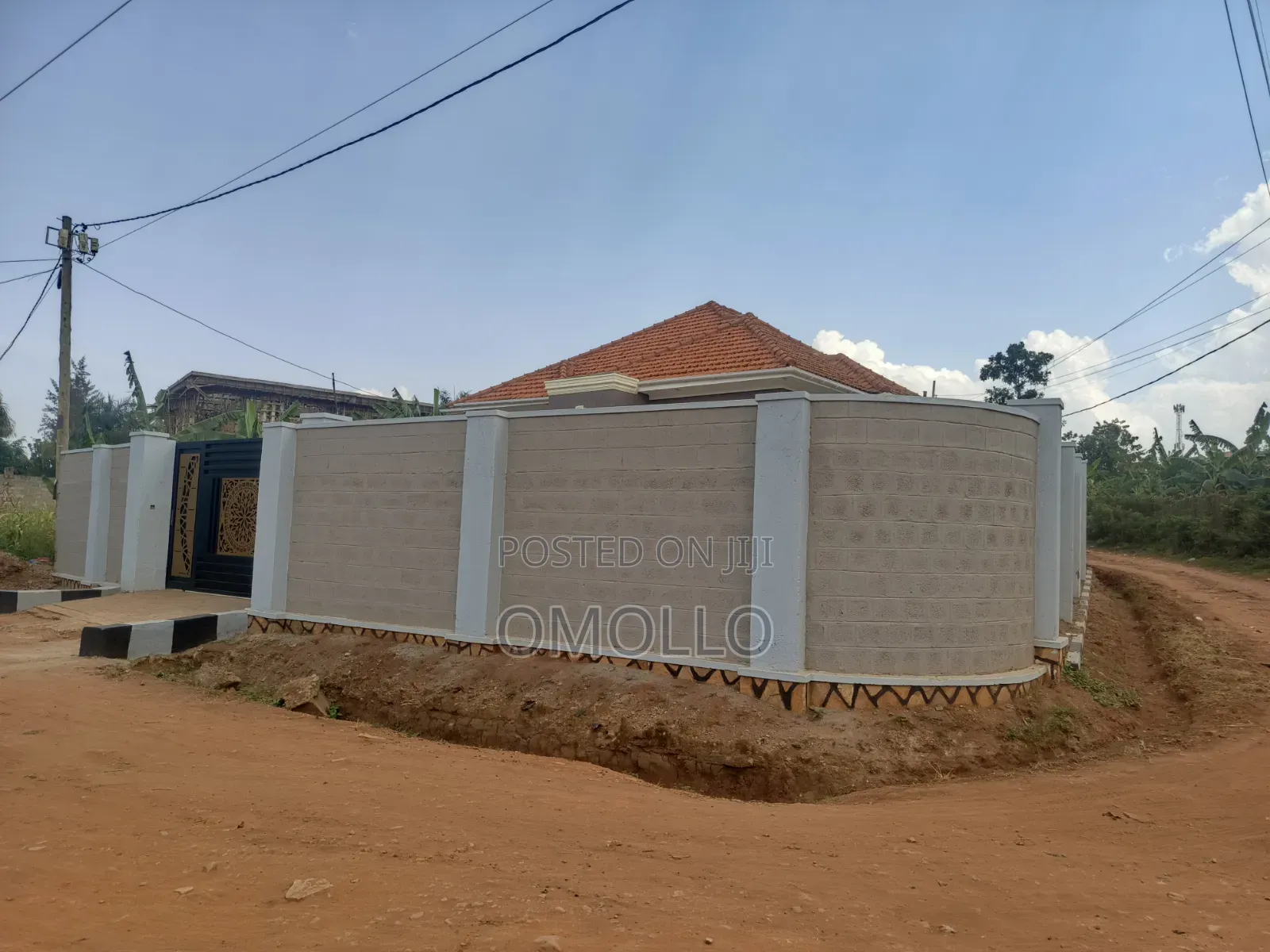Furnished 5bdrm House in Central Division for sale