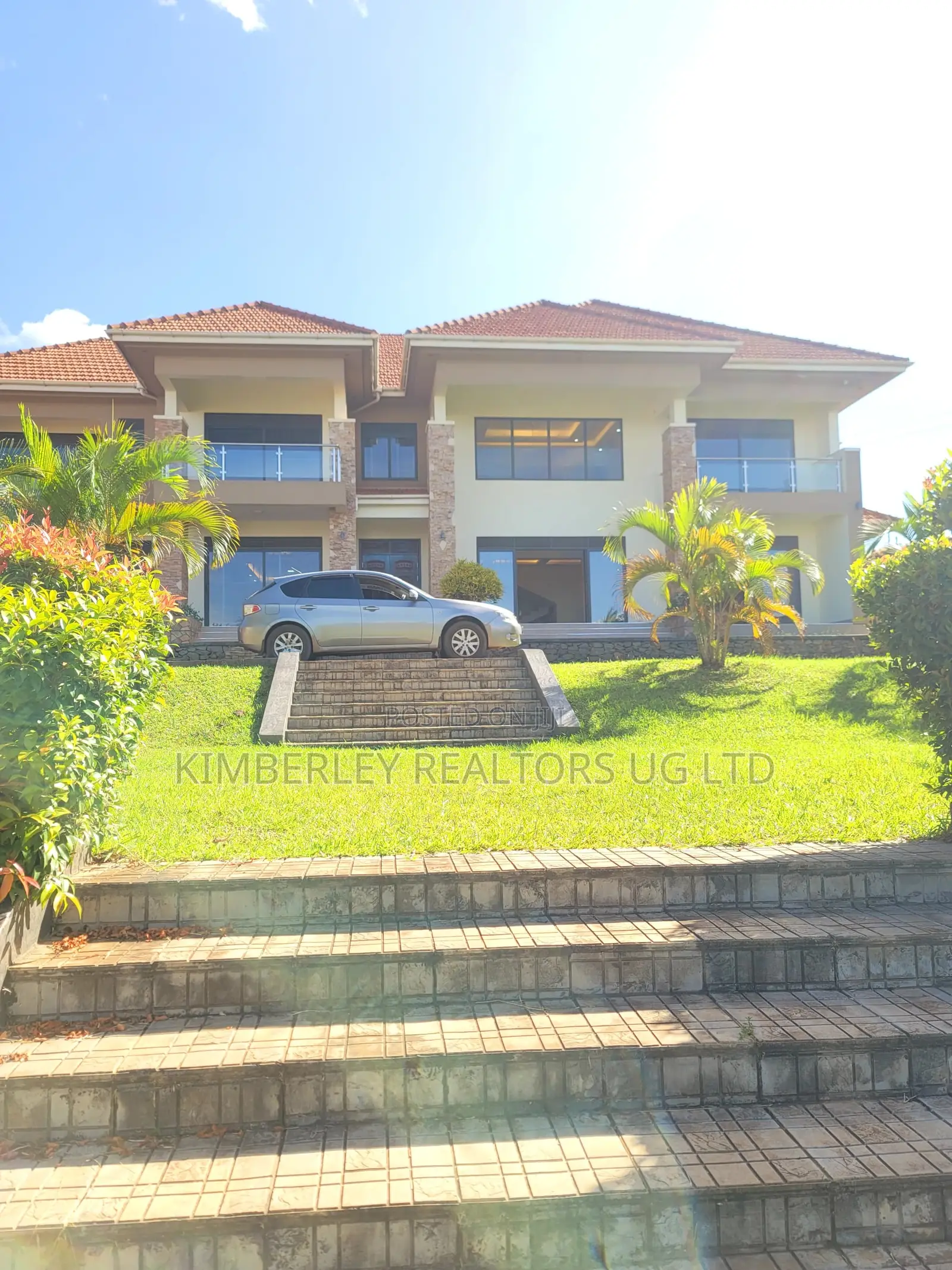 5bdrm House in Division A for sale