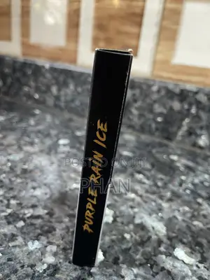 Happy Bar Vape in Purple Rain Ice Flavor