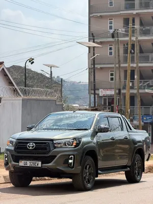 Toyota Hilux 2018 Gray