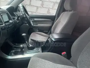 Toyota Land Cruiser Prado 2009 Gray