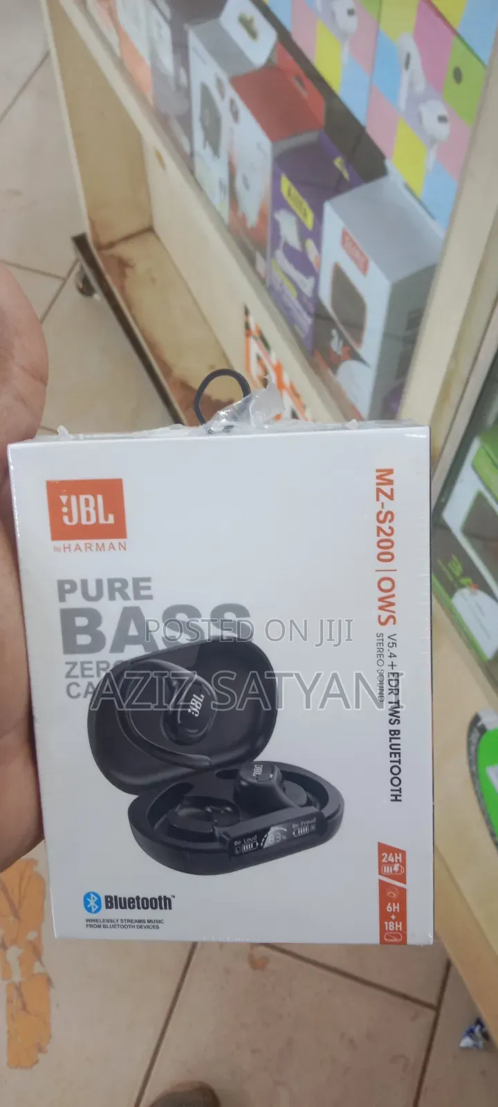 JBL Mz - S200 Earbuds Earhook Best and Powerful Stereo Sound