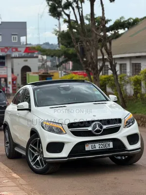 Mercedes-Benz GLE-Class 2018 White