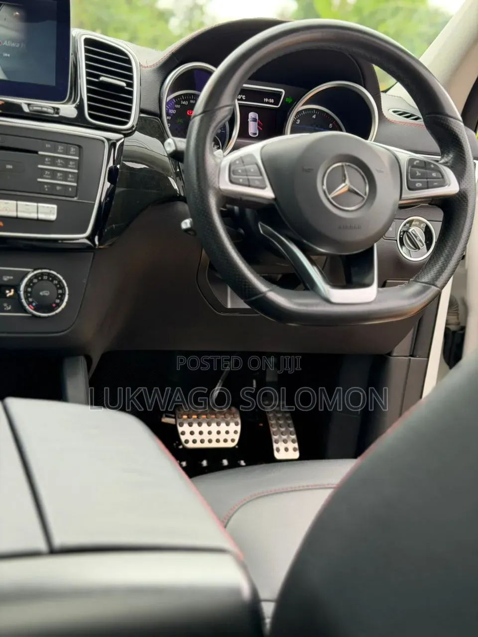 Mercedes-Benz GLE-Class 2018 White