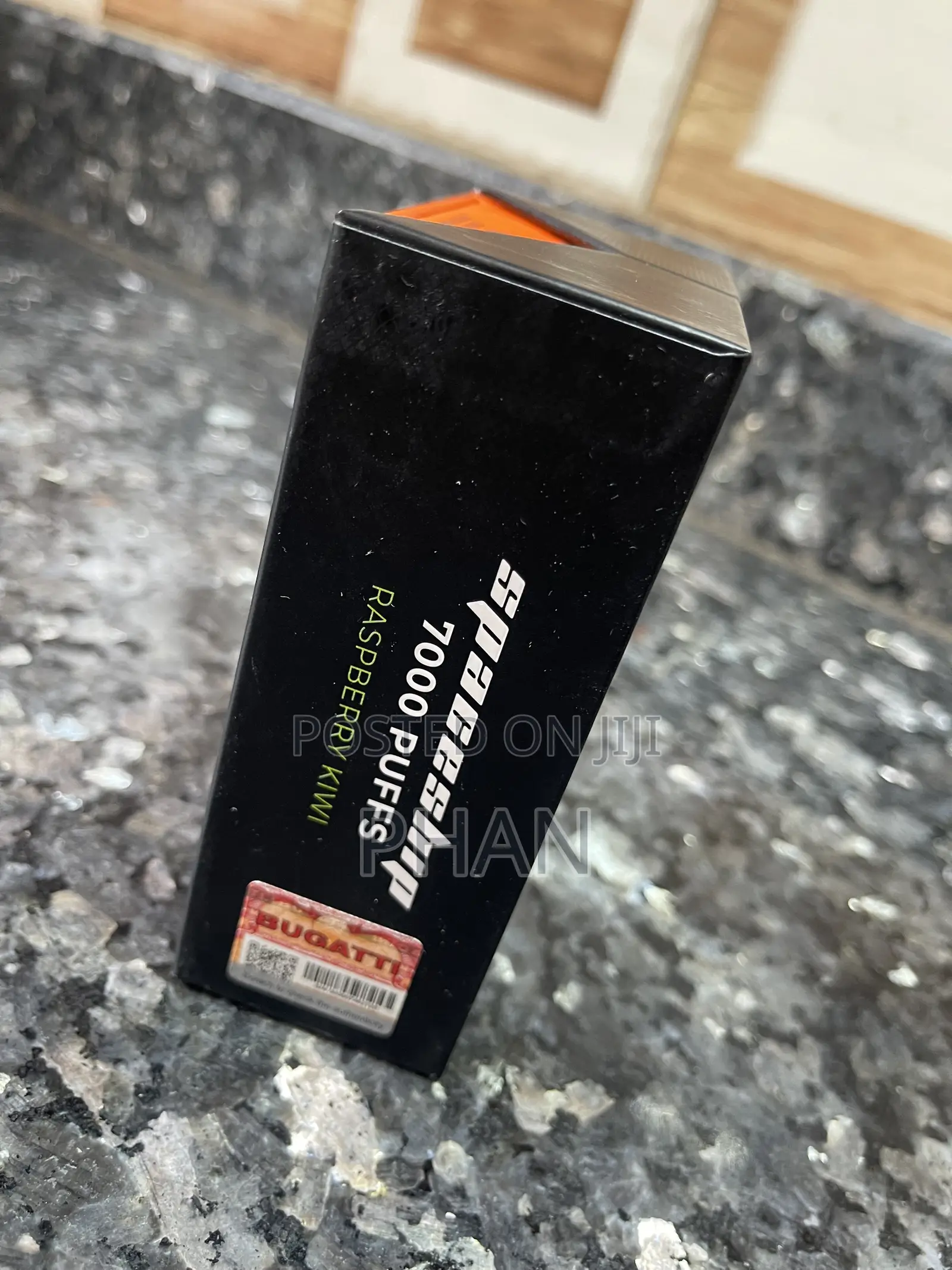 7000puffs Bugatti Vape in Raspberry Kiwi Flavor