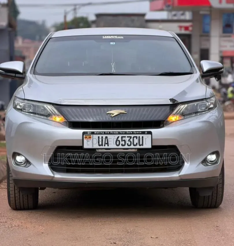 Toyota Harrier 2016 Silver
