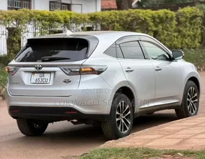 Toyota Harrier 2016 Silver
