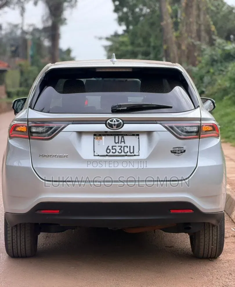 Toyota Harrier 2016 Silver
