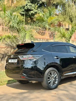 Toyota Harrier 2018 Black