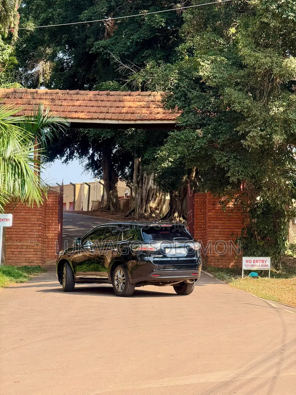 Toyota Harrier 2018 Black