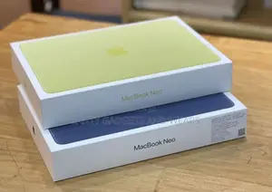 New Laptop Apple MacBook Air 16GB Apple M5 Pro SSHD (Hybrid) 512GB
