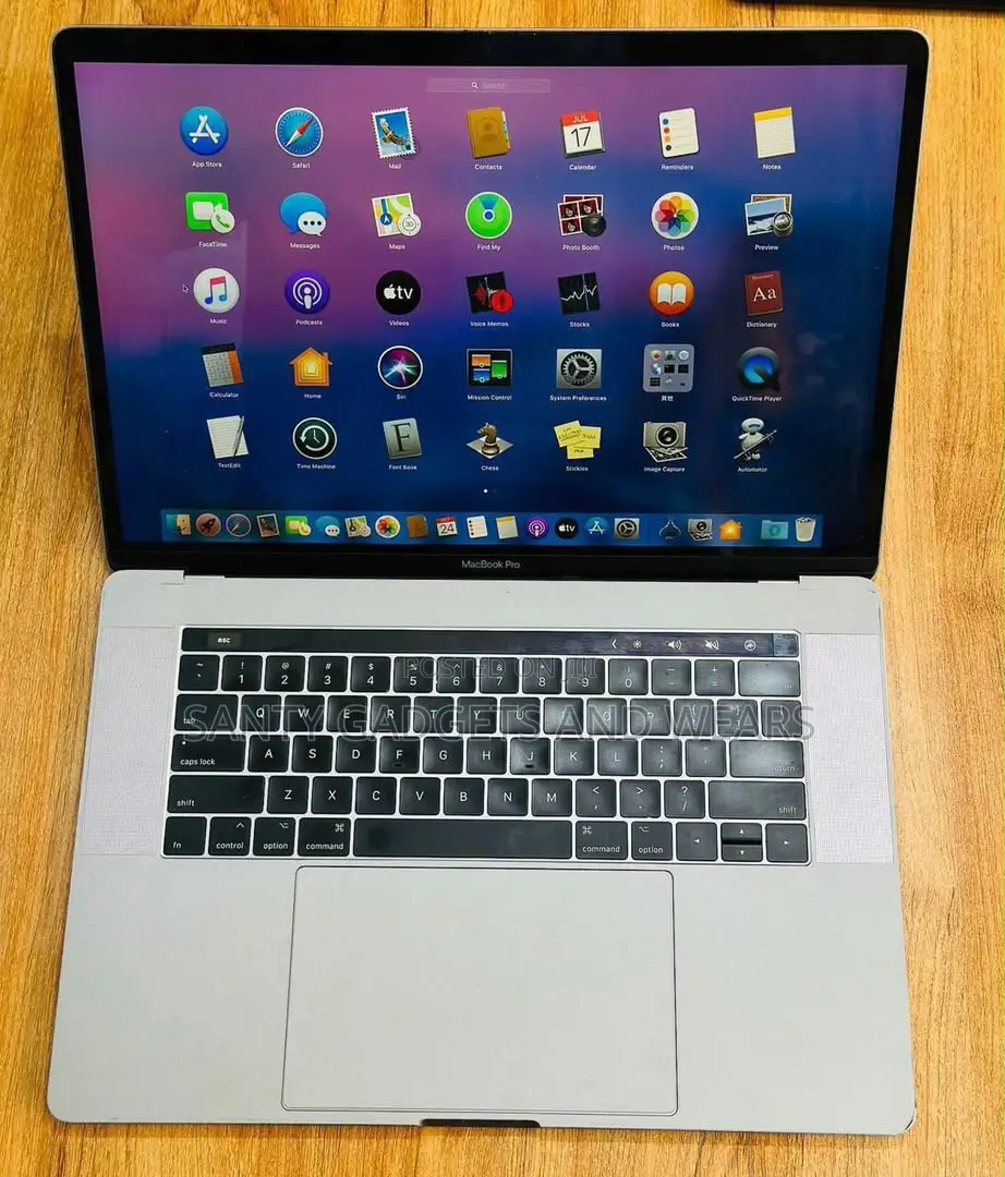 New Laptop Apple MacBook Air 16GB Apple M5 Pro SSHD (Hybrid) 512GB