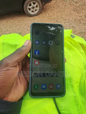 Samsung Galaxy A12 64 GB Black