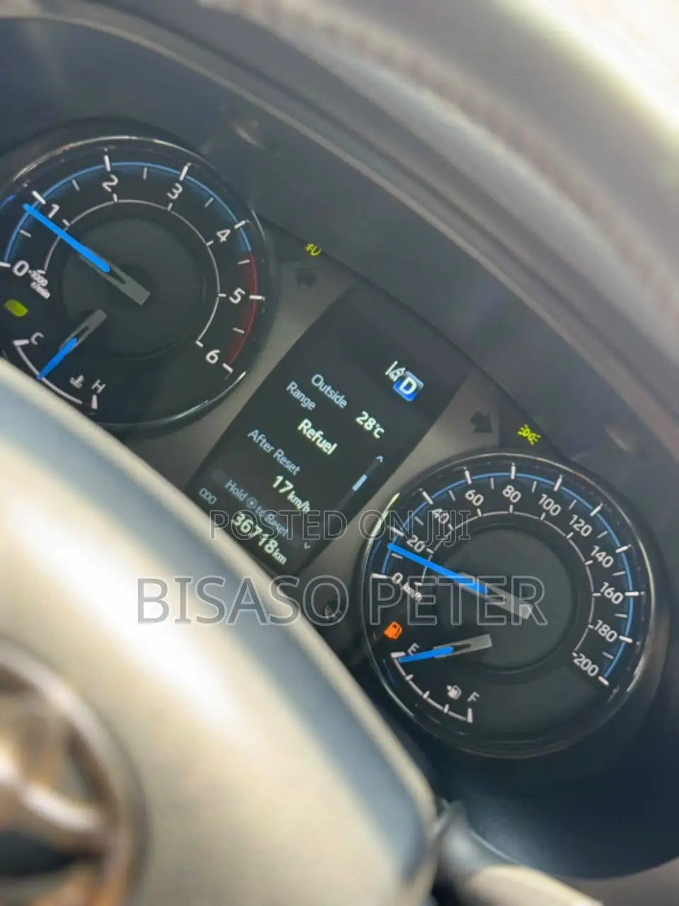 Toyota Hilux 2023 Gray