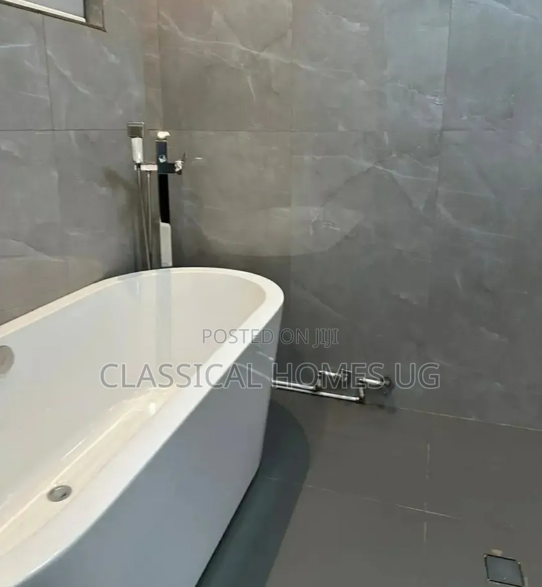 4bdrm Duplex in Munyonyo, Central Division for rent