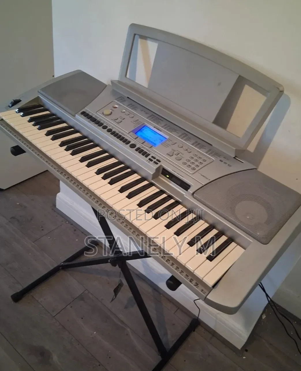 Yamaha PSR 450 Keyboard Piano