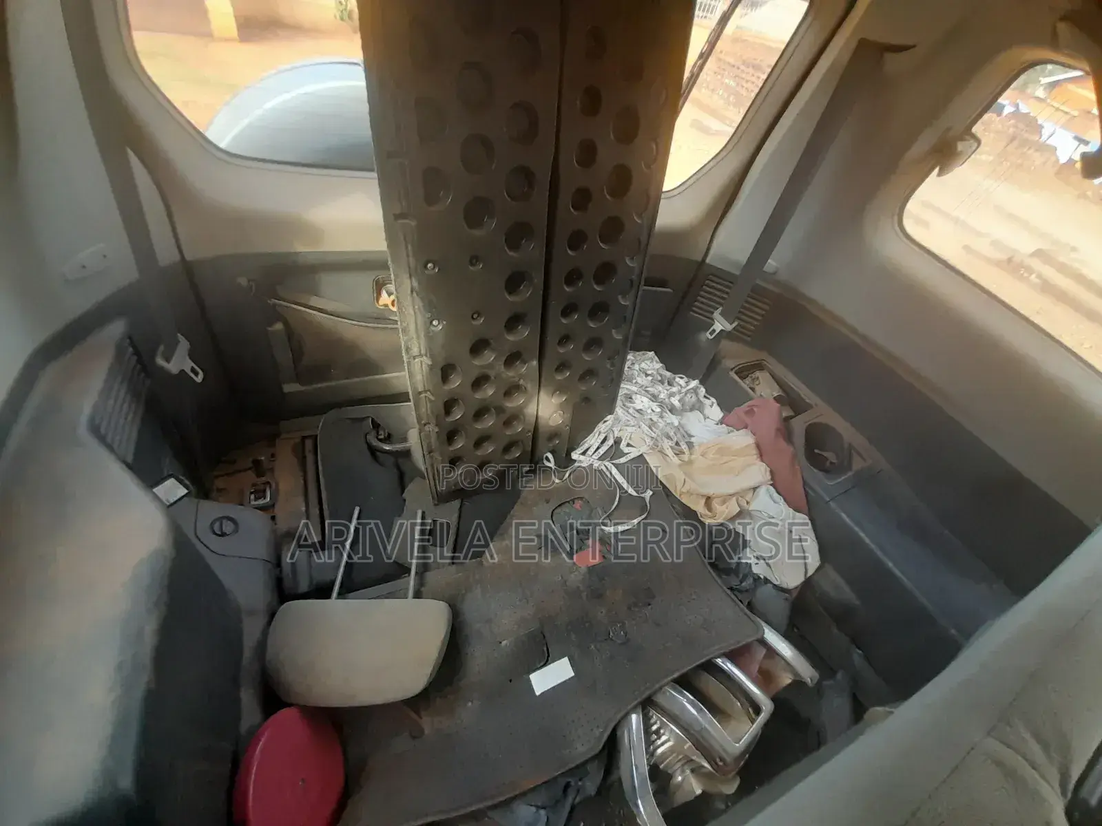 Mitsubishi Pajero 2002 Silver