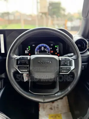 Toyota Land Cruiser Prado 2.8 2025 Black