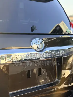 Toyota Land Cruiser Prado 2.8 2017 Brown