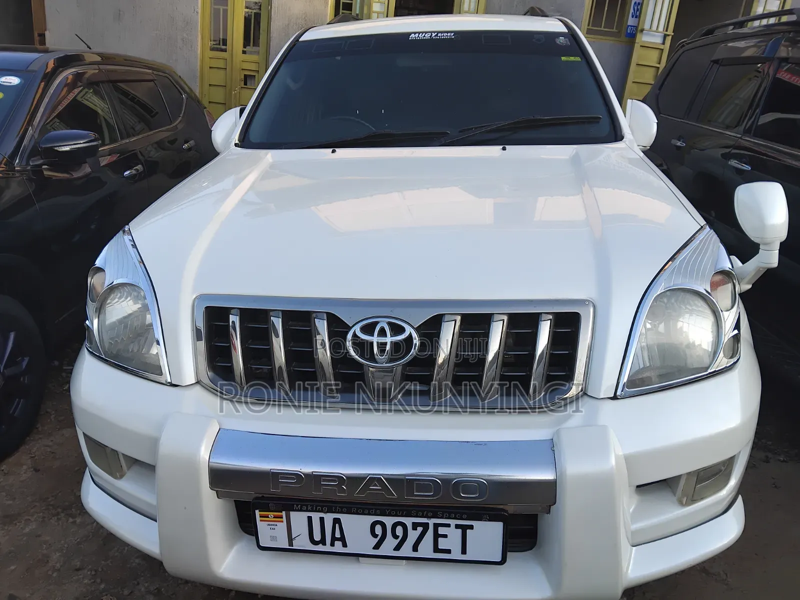 Toyota Land Cruiser 2009 Gray