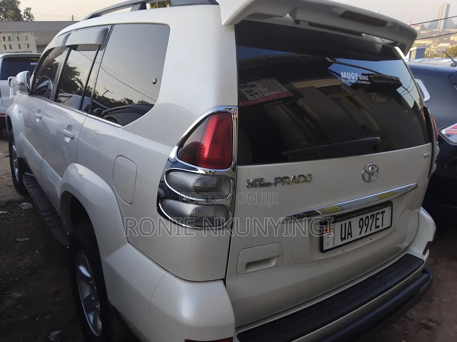 Toyota Land Cruiser 2009 Gray