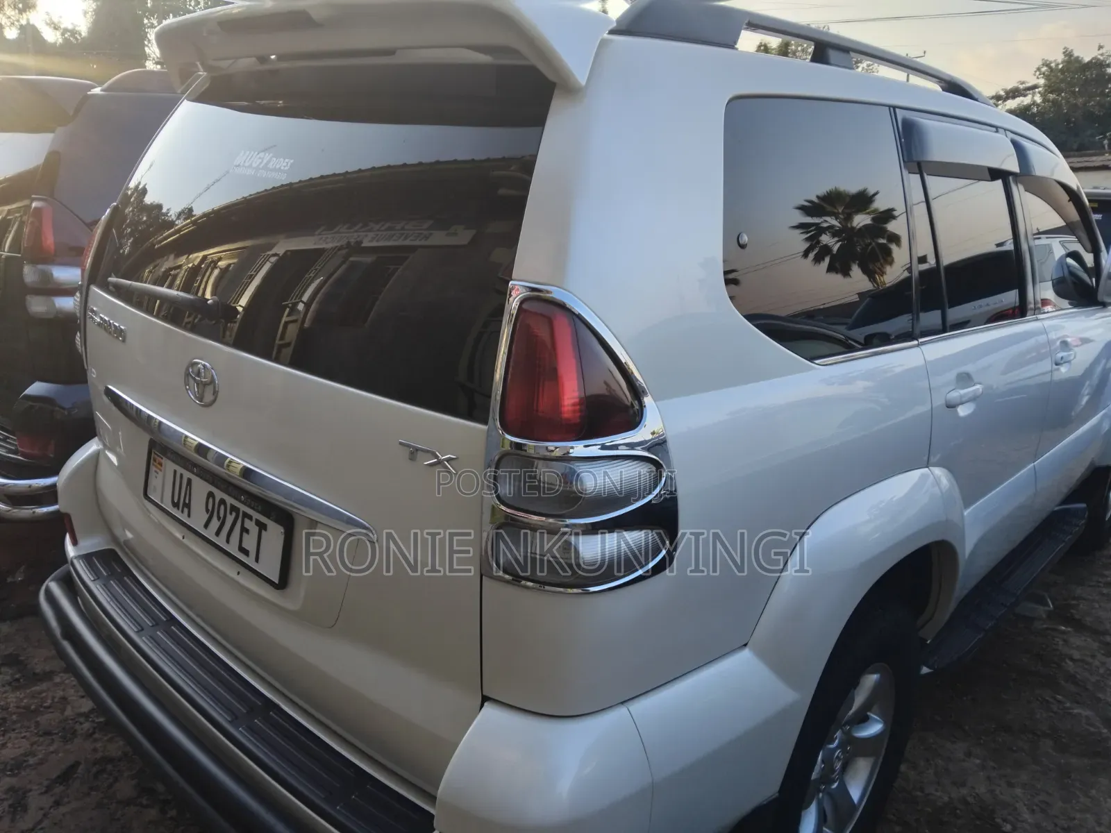 Toyota Land Cruiser 2009 Gray