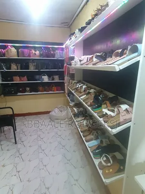 Whole Sale Ladybags, Totes, Sandals, Jewellery