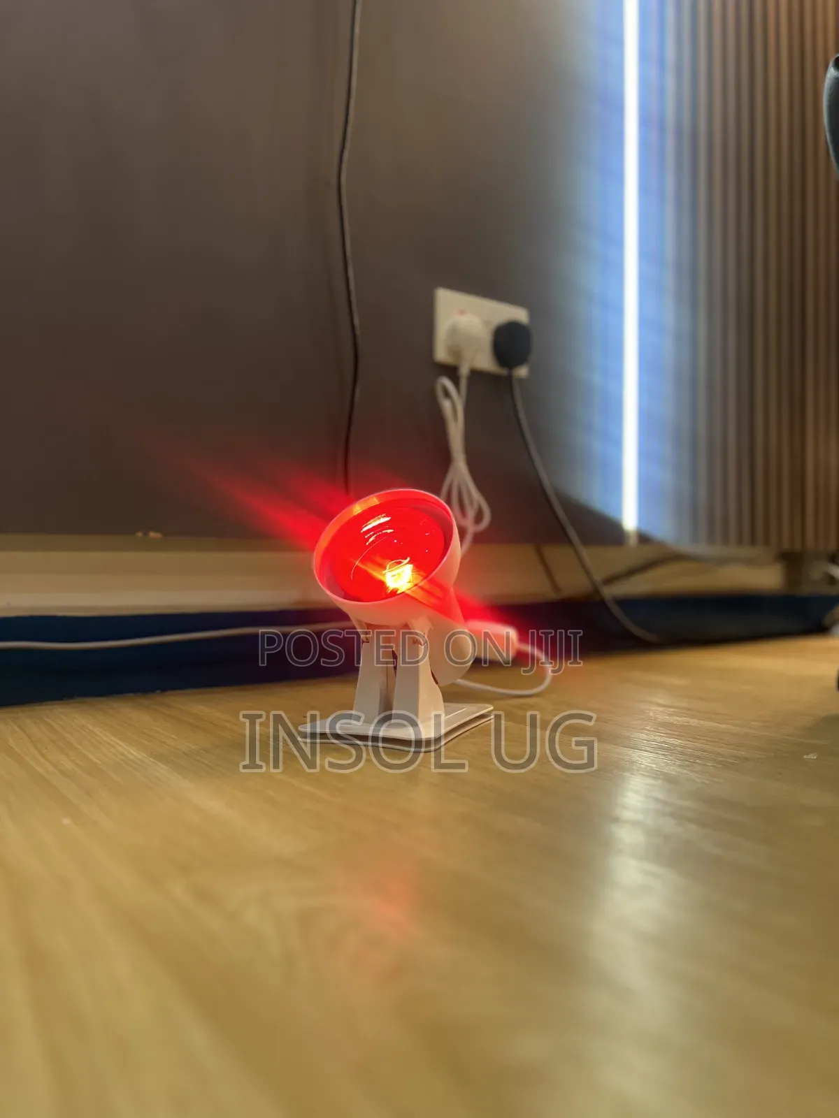 Portable Infrared Lamp for Pain Relied