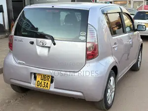 Toyota Passo 1.0 FWD 2008 Silver