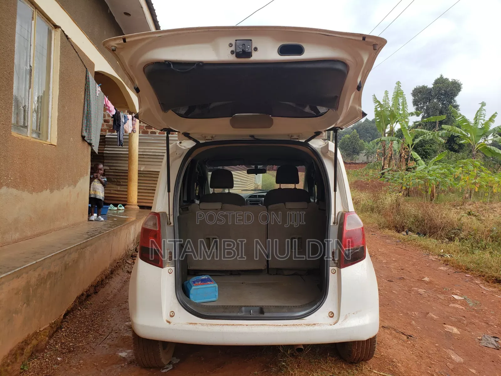 Toyota Ractis 2005 White