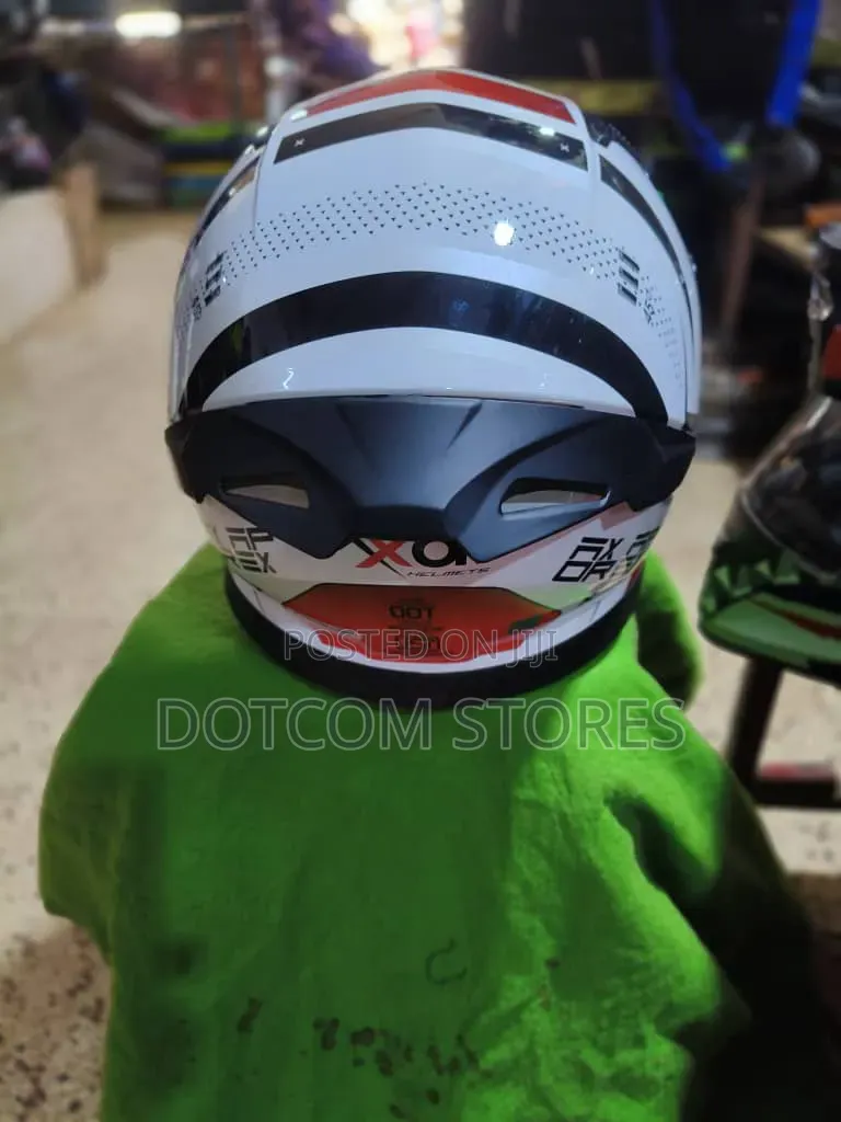 Axor Apex Hex-2 Full-Face Motorcycle Helmet