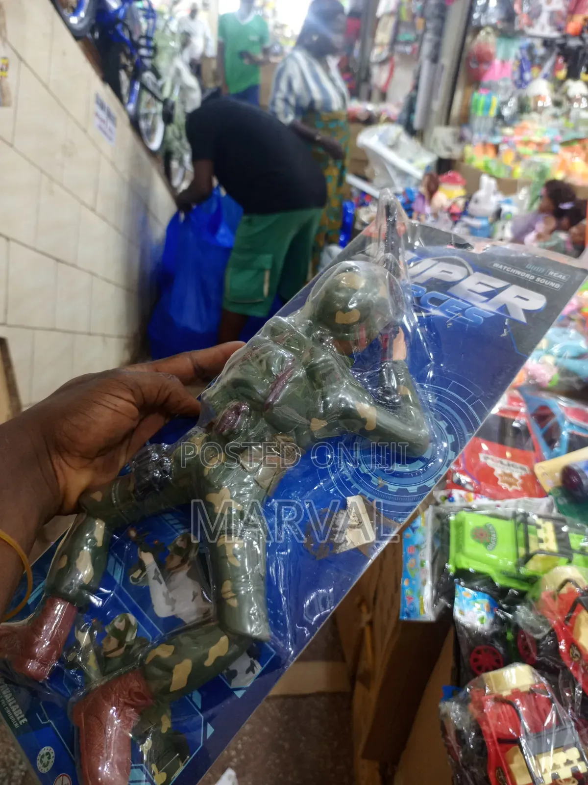 Battery-Operated Crawling Army Soldier