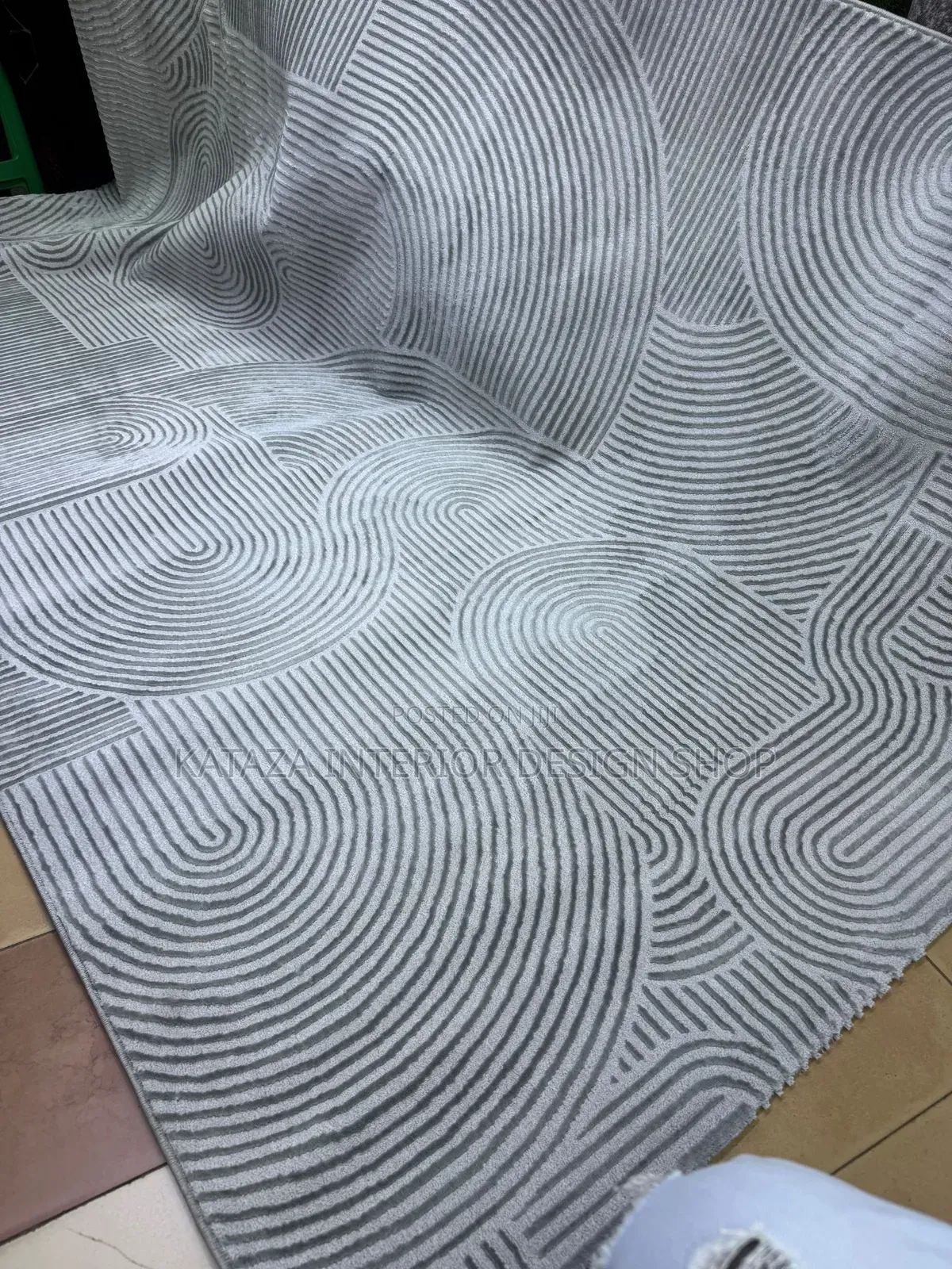 Plain Cream Centre Carpets