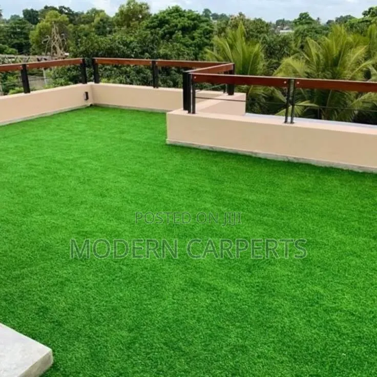 Roof Top Lawnic Green Artificial Turf