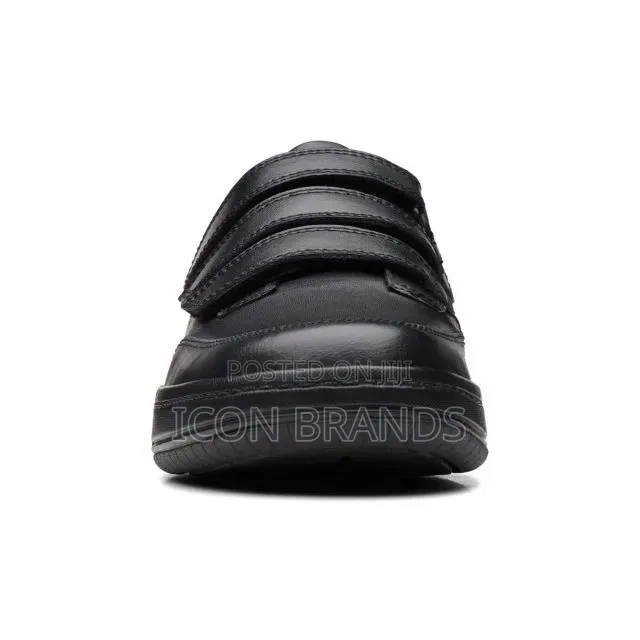 Clarks Fawn Bar Youth School Shoes