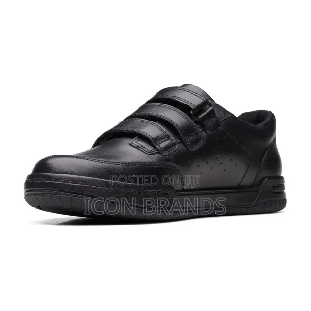 Clarks Fawn Bar Youth School Shoes