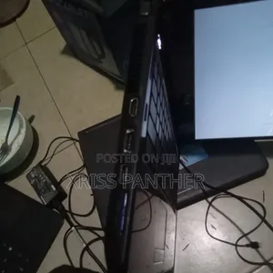 Laptop Dell Inspiron 13 5330 2GB Intel Core i3 SSHD (Hybrid) 500GB