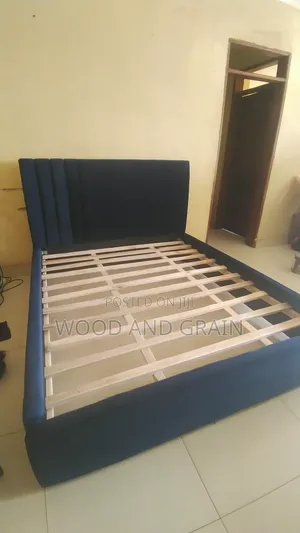 5by6 Fabric Upholstered Bed