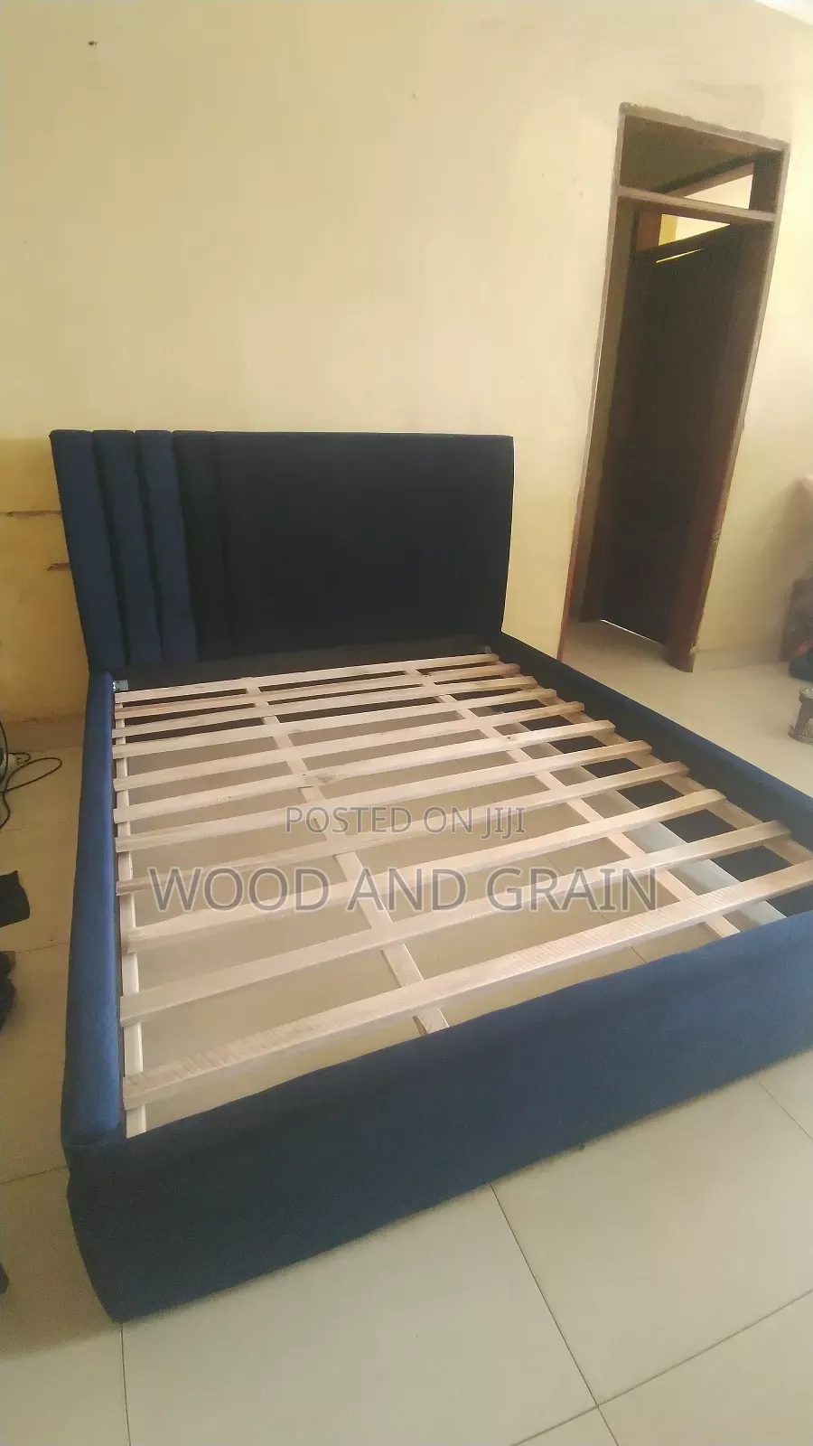 5by6 Fabric Upholstered Bed