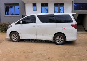 Toyota Alphard 2.4 Petrol AWD 2010 White