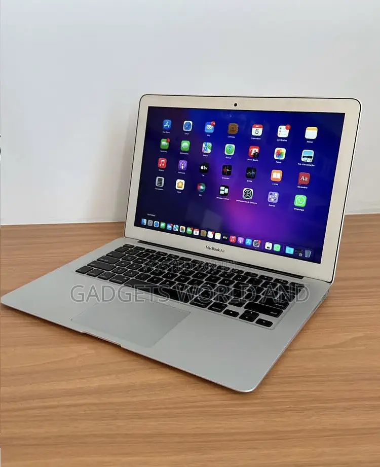 Laptop Apple MacBook Air 2017 8GB Intel Core i5 SSD 256GB