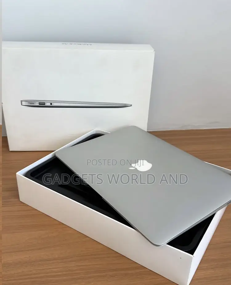 Laptop Apple MacBook Air 2017 8GB Intel Core i5 SSD 256GB