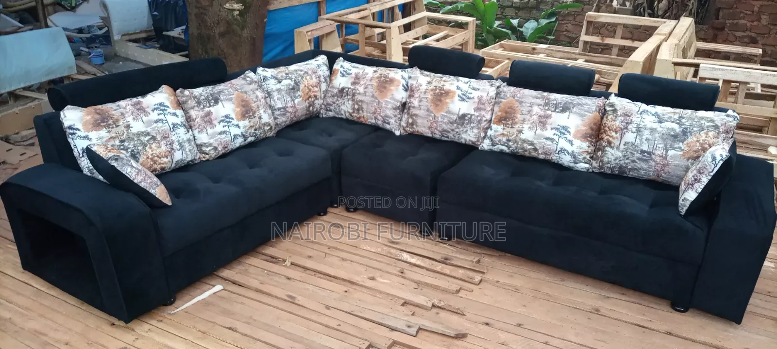 Tex Melanin Couch