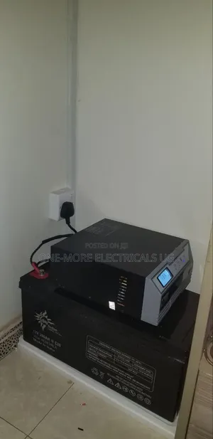 Reliable Backup System 200ah Battery and 900va Inverter Charger 12vol