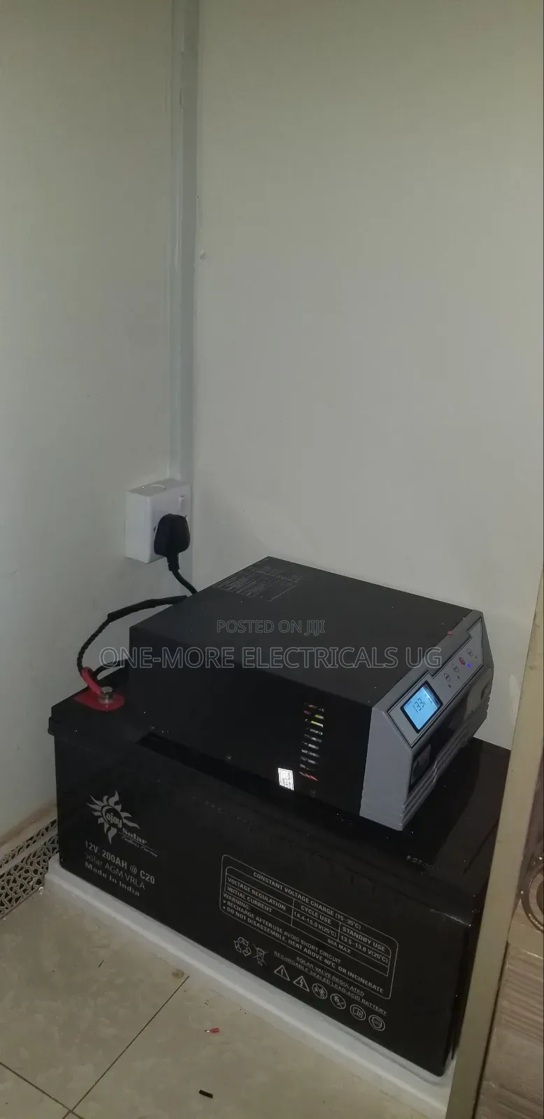 Reliable Backup System 200ah Battery and 900va Inverter Charger 12vol