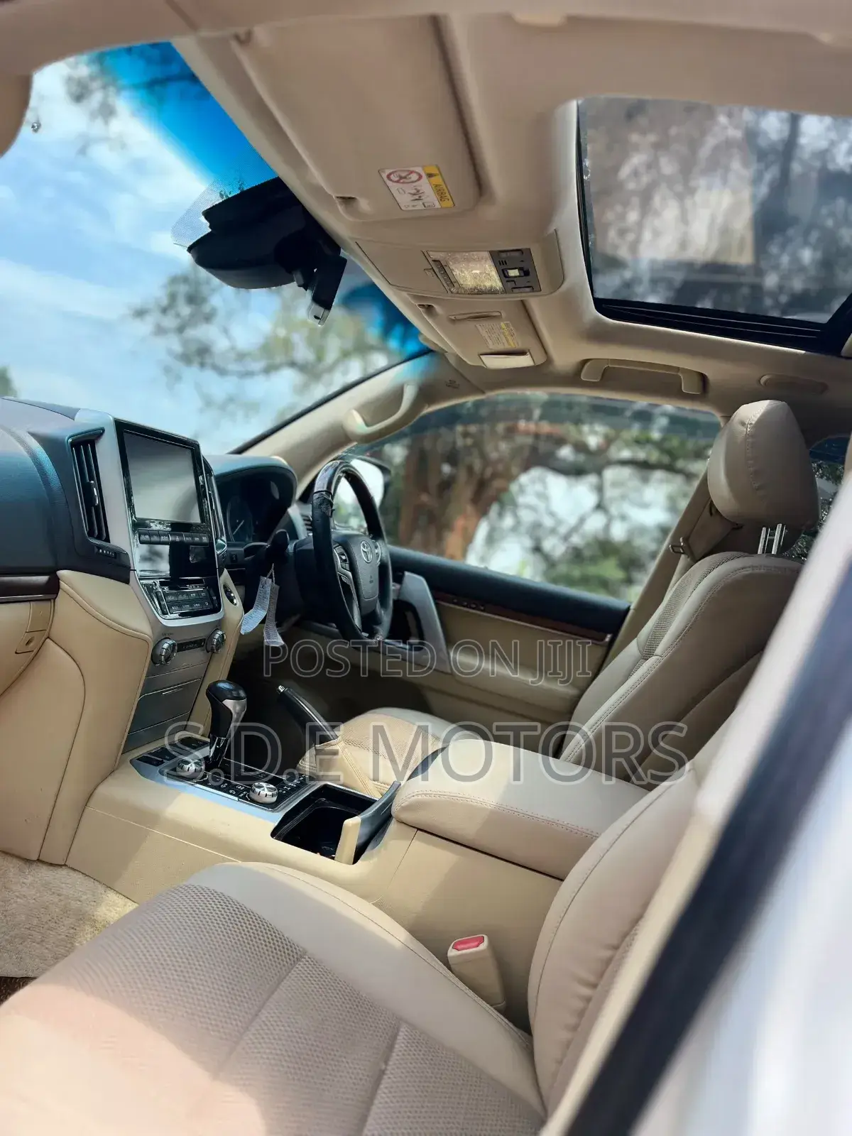 Toyota Land Cruiser 5.7 V8 VX-S 2017 White