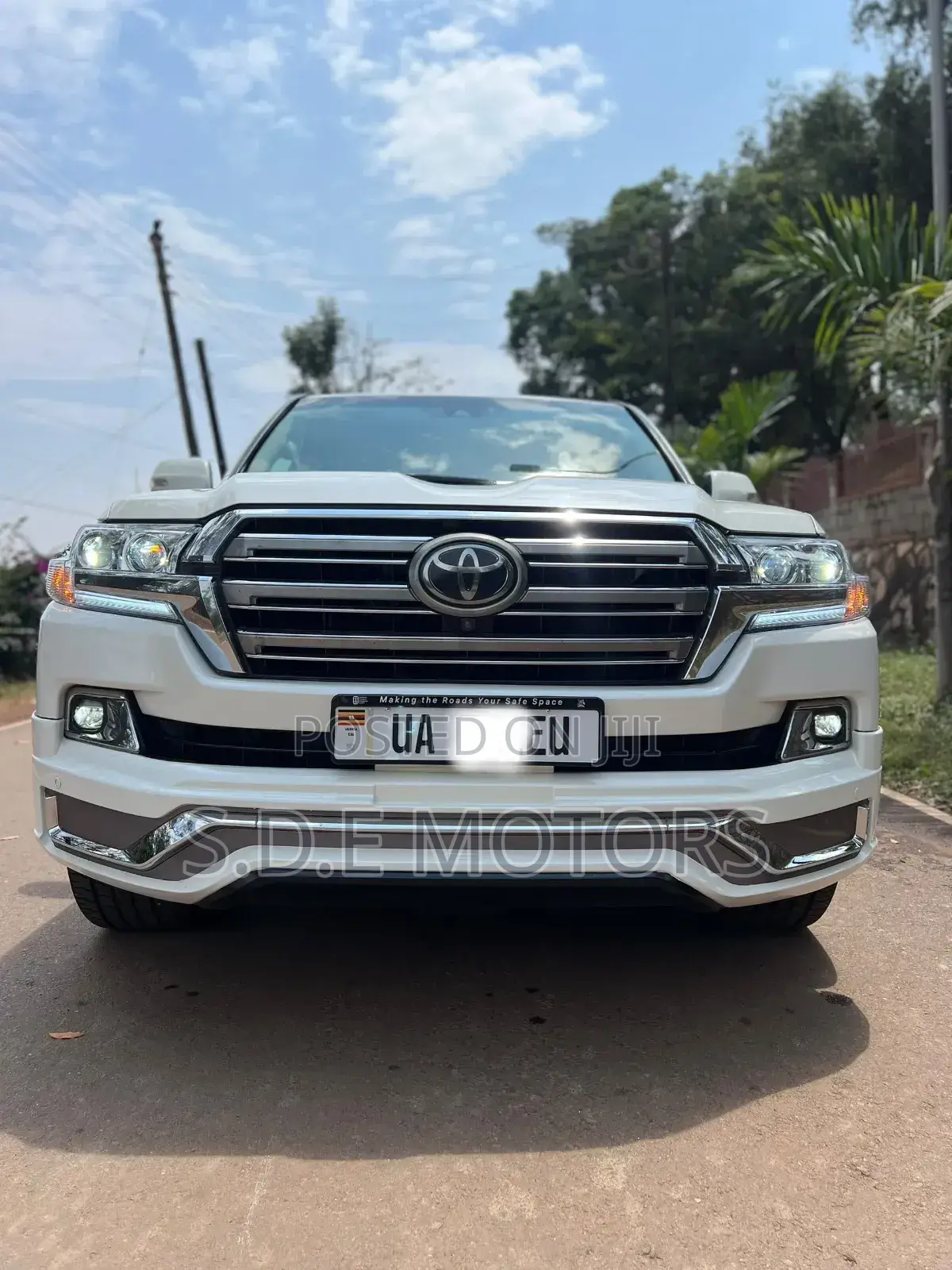 Toyota Land Cruiser 5.7 V8 VX-S 2017 White