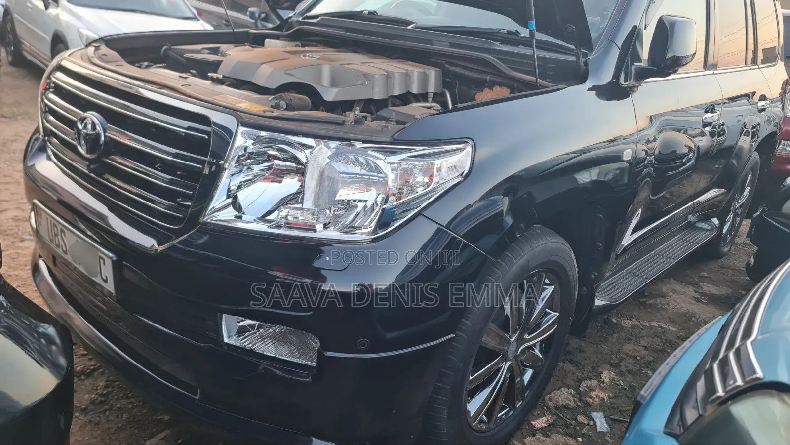 Toyota Land Cruiser 2010 Black