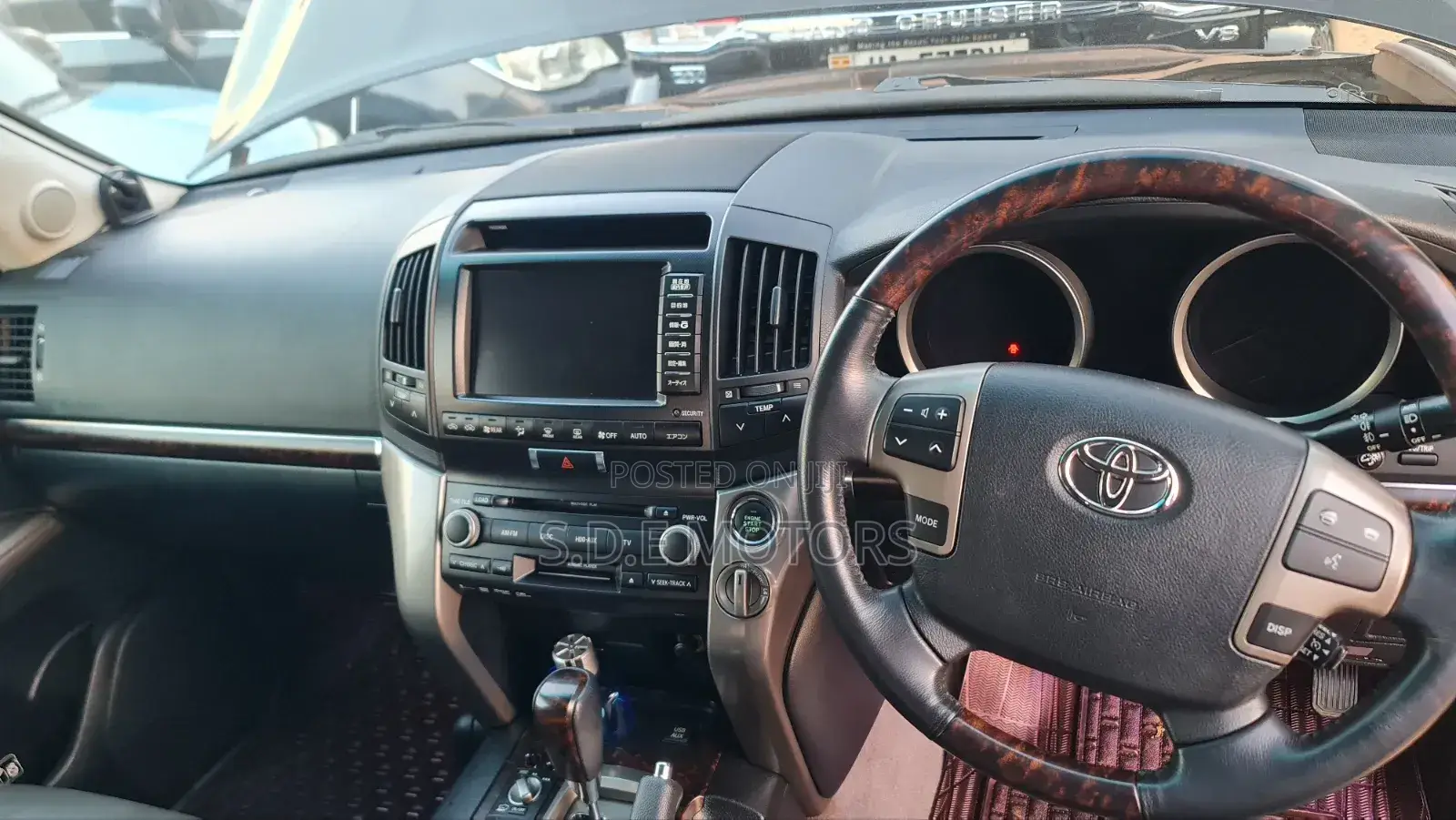 Toyota Land Cruiser 2010 Black