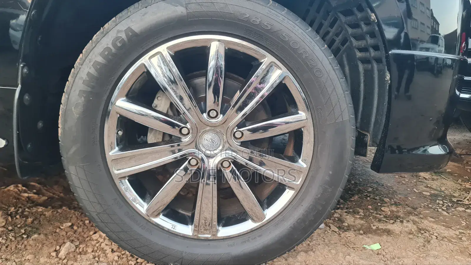 Toyota Land Cruiser 2010 Black